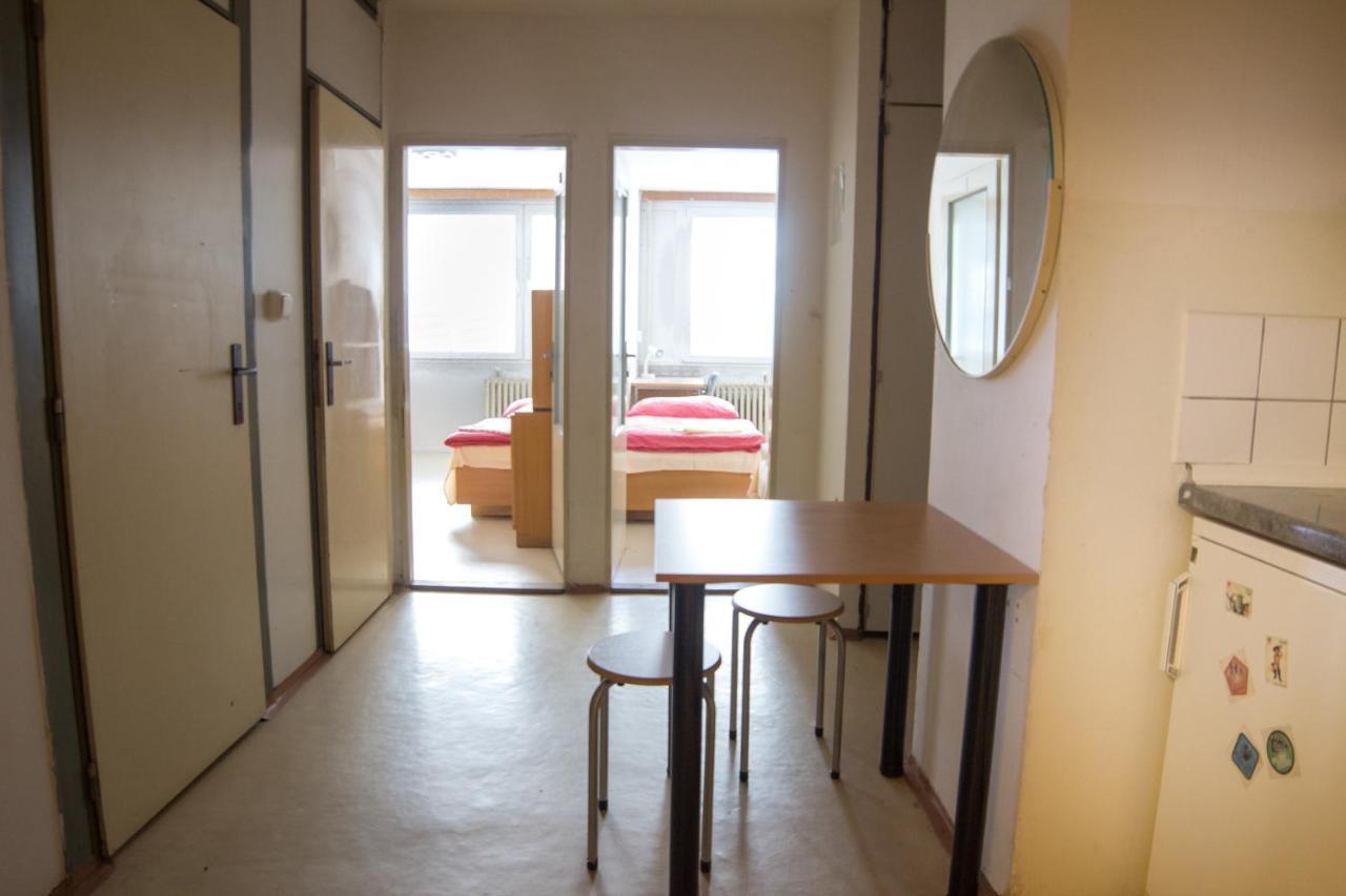 Hostel Blanice Prága Kültér fotó
